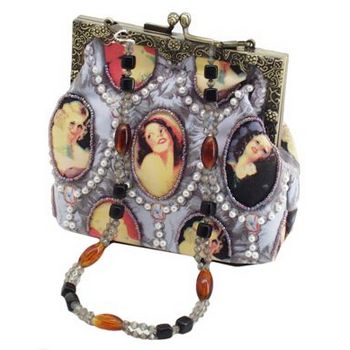 Karen Marie - Boutique Bags - Beaded Vintage Follies Handbag (1)