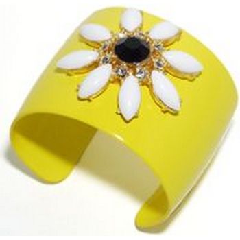 Gerard Yosca - Yellow Cuff w/White Daisy