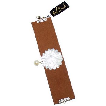 Michele Busch - Leather Cuff Bracelet - Mother Of Pearl - White
